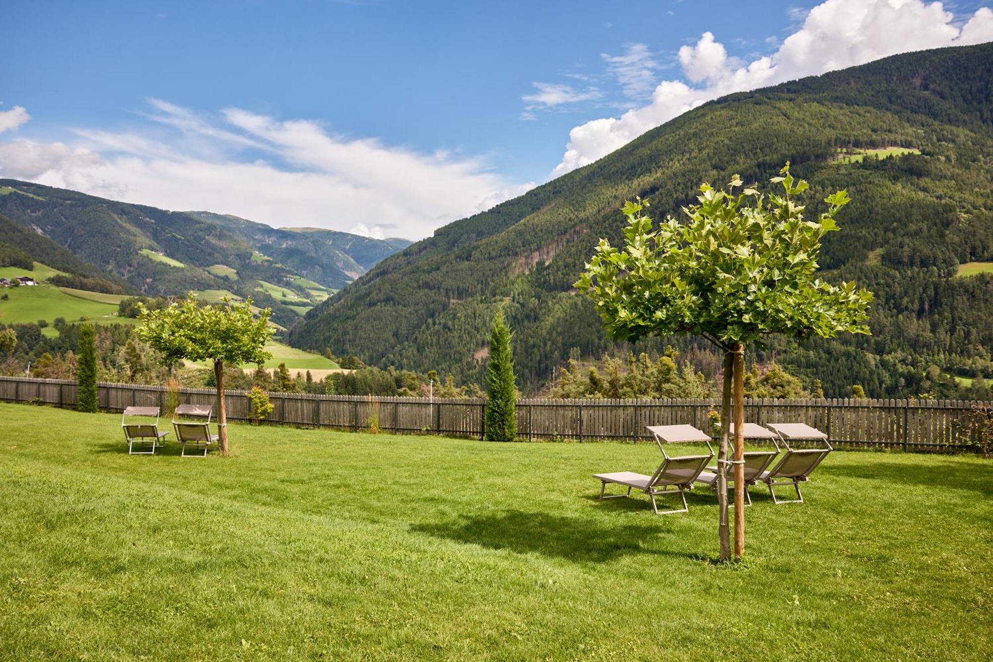 Am Kernhof: Tranquil Nature Retreat For Couples, Families & Pet Owners