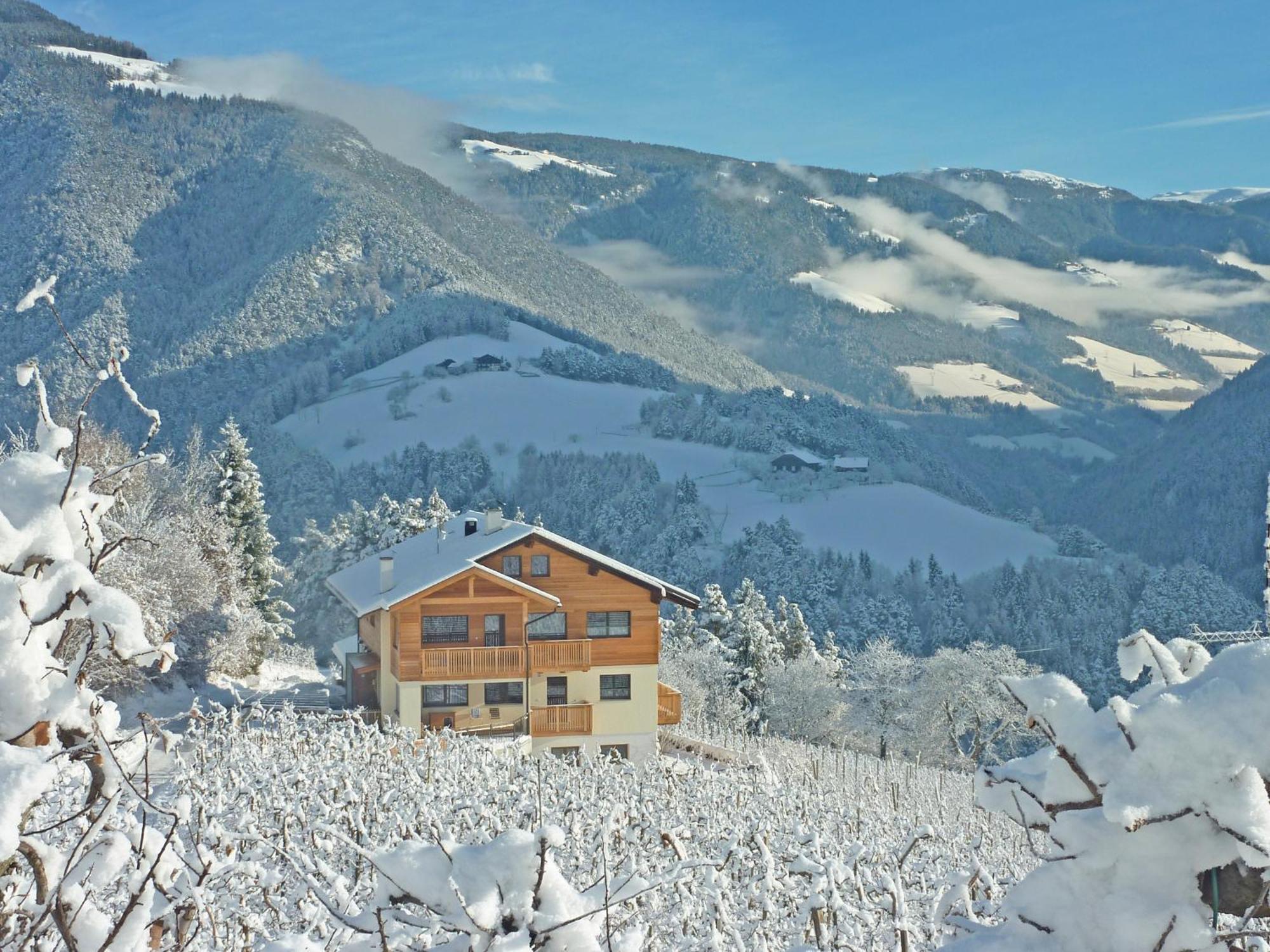 Apartment Am Kernhof: Tranquil Nature Retreat For Couples, Families & Pet Owners Fiumes